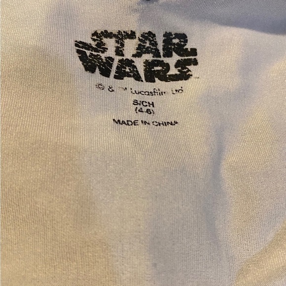 Kids Star Wars night gown size 4-6.‎ - Picture 9 of 9